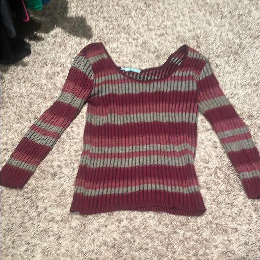 Maurices Red and Gray Crew Neck Sweater with Ribbed Texture